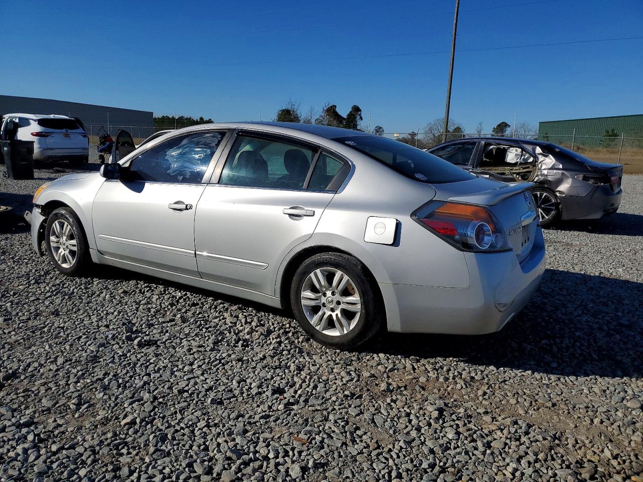 2012 NISSAN ALTIMA BASE photo 2