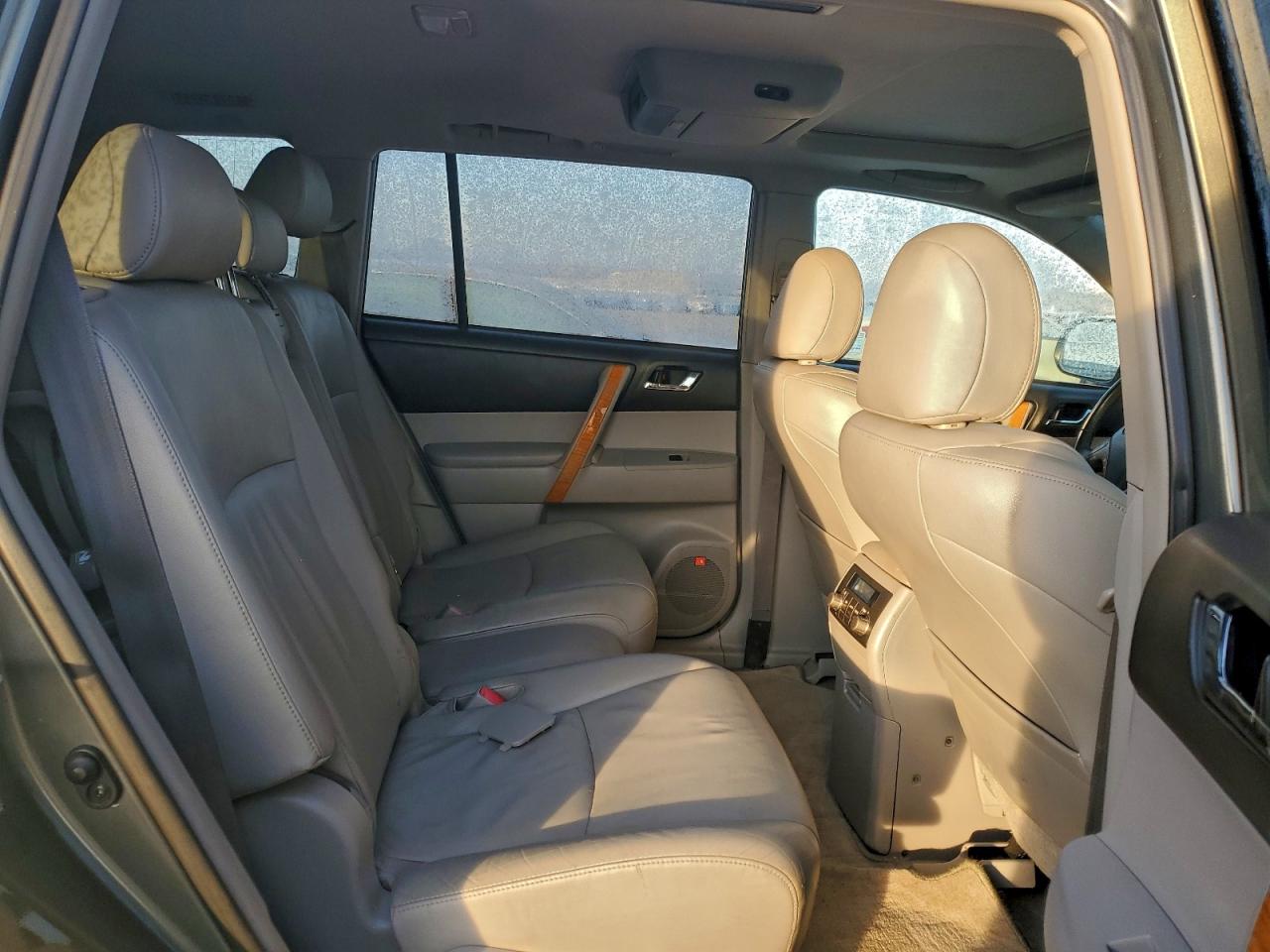 2009 TOYOTA HIGHLANDER HYBRID LIMITED photo 10