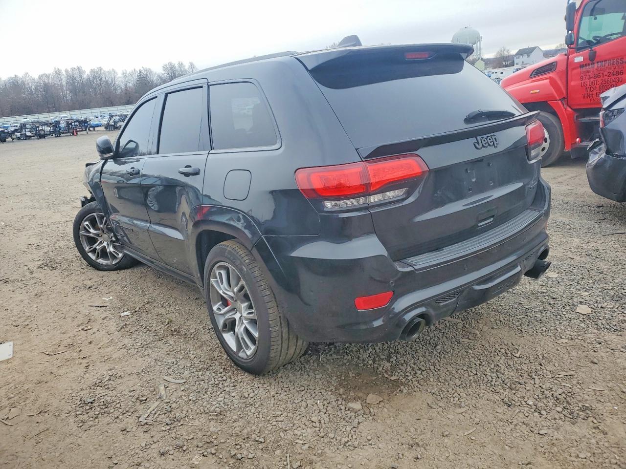 2019 JEEP GRAND CHEROKEE SRT-8 photo 2