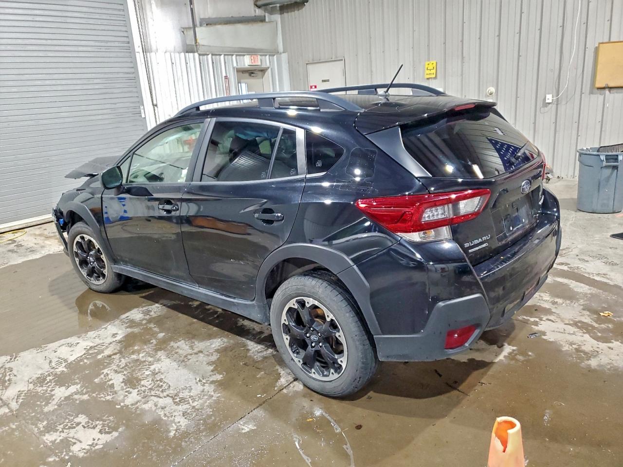 2023 SUBARU CROSSTREK photo 2