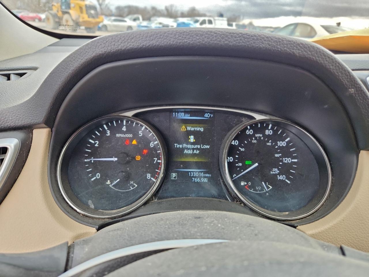 2016 NISSAN ROGUE S photo 9
