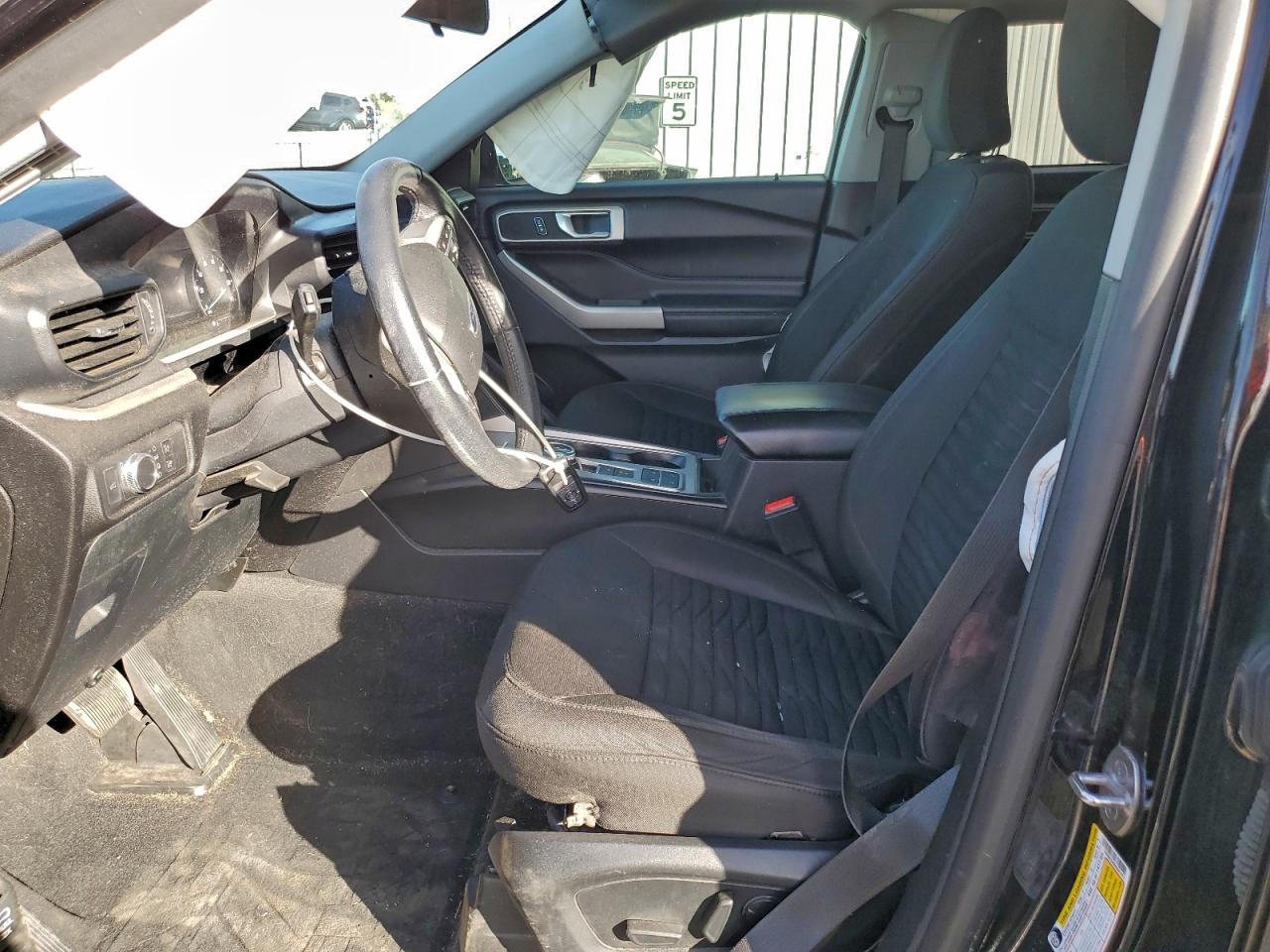 2021 FORD EXPLORER XLT photo 7