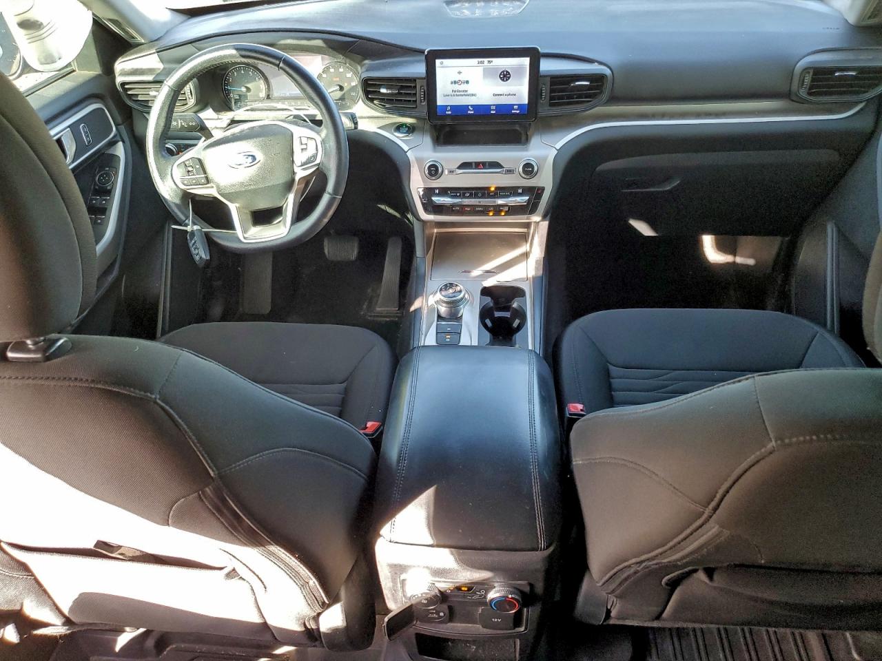 2021 FORD EXPLORER XLT photo 8