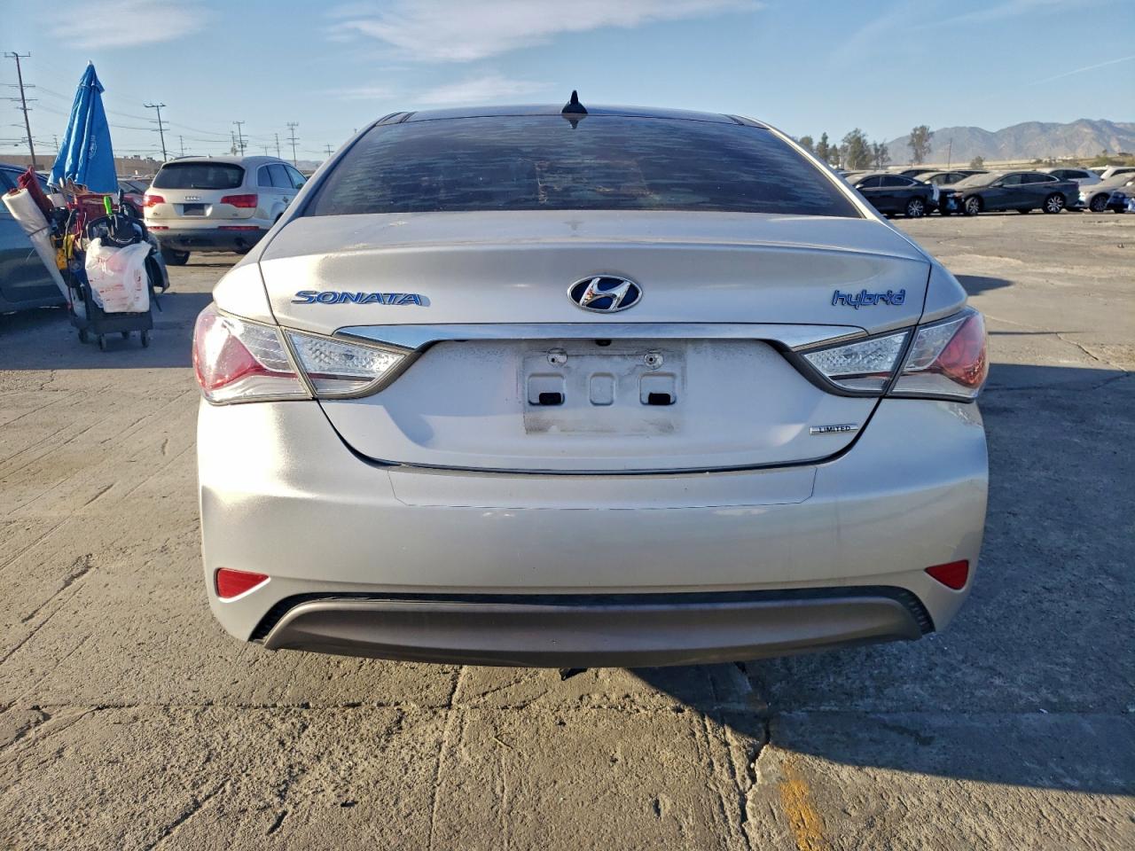 2015 HYUNDAI SONATA HYBRID photo 6