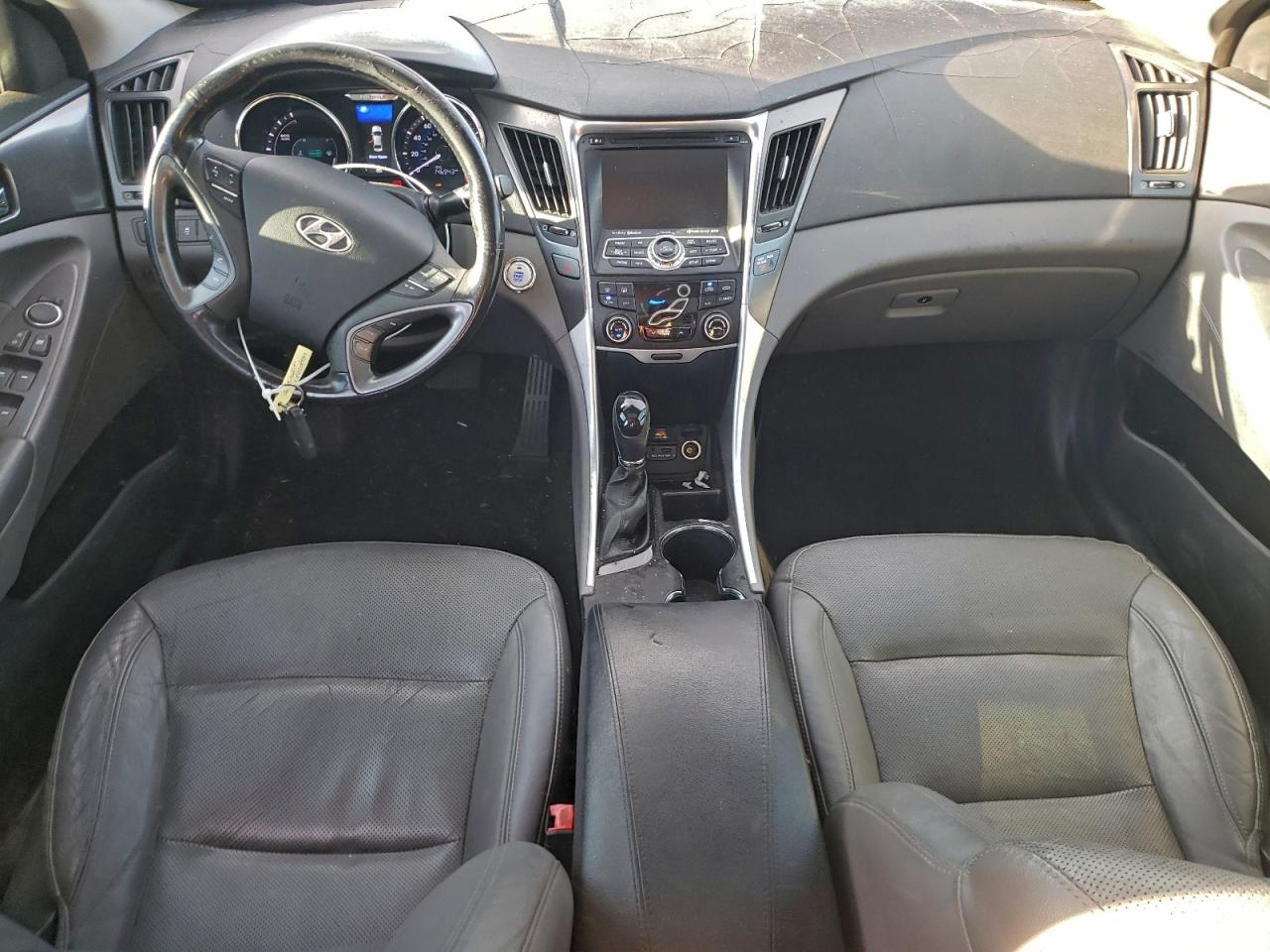 2015 HYUNDAI SONATA HYBRID photo 8