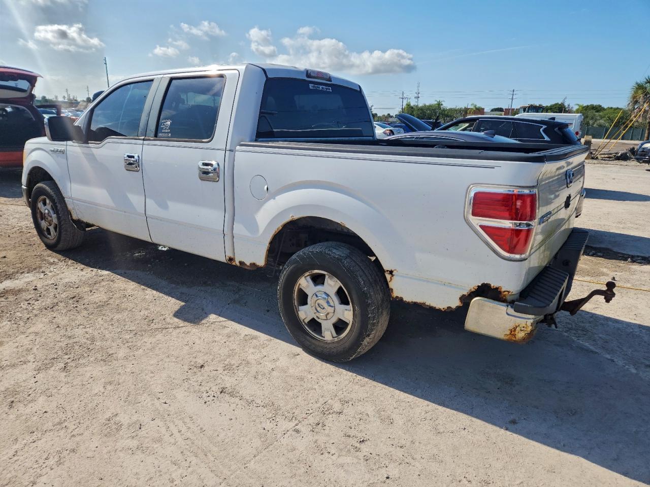 2010 FORD F150 SUPERCREW photo 2