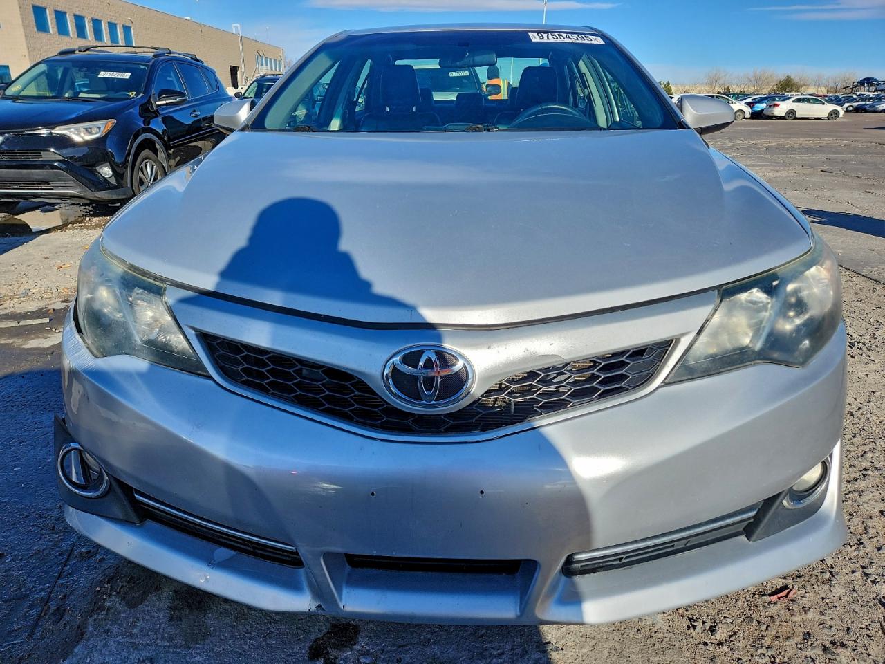 2014 TOYOTA CAMRY L photo 5