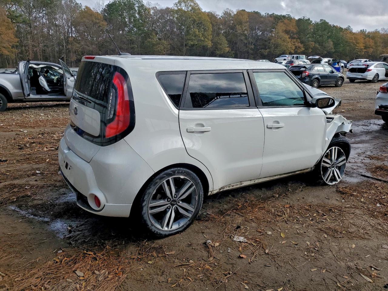 2016 KIA SOUL + photo 3