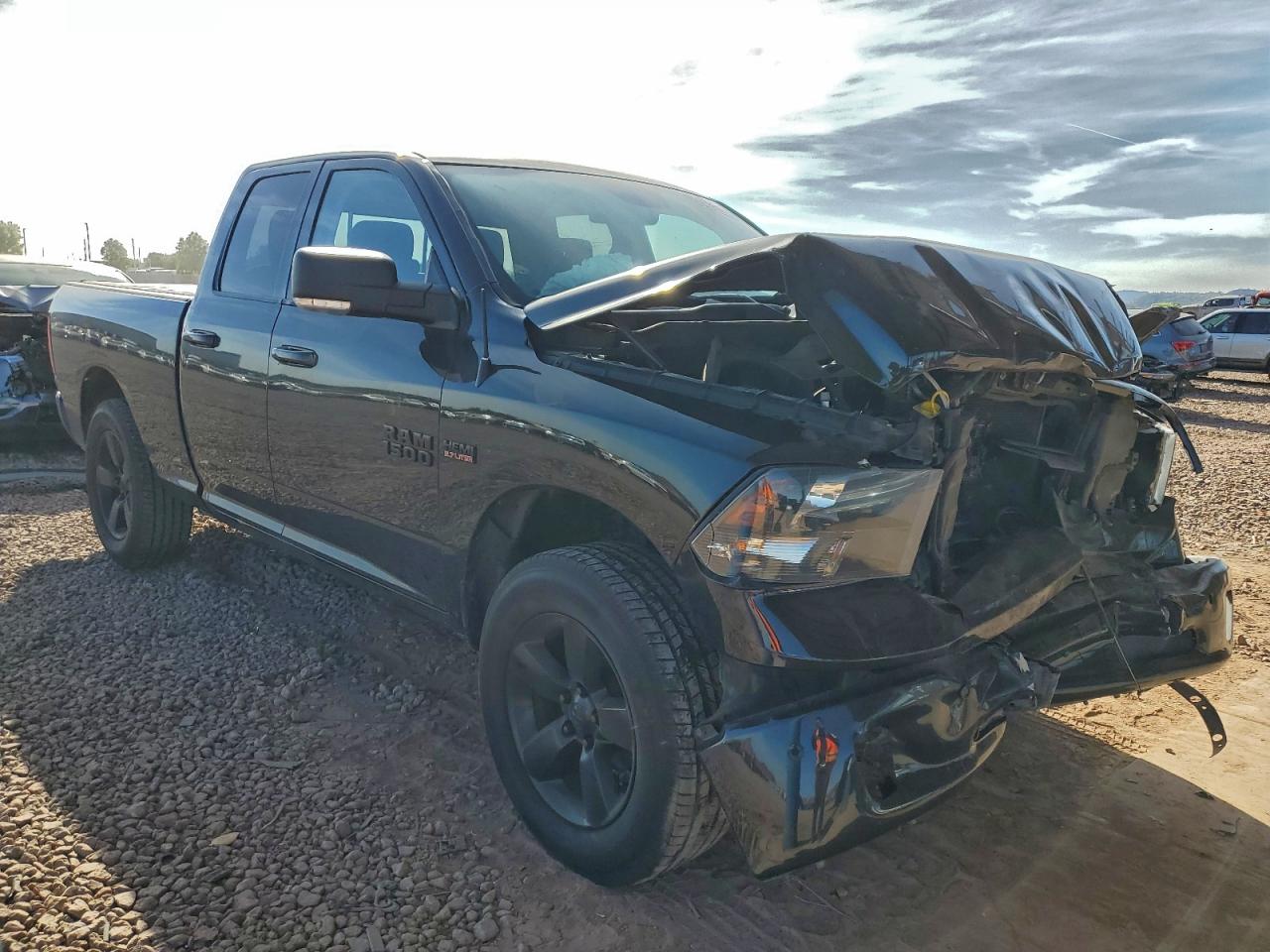 2018 RAM 1500 SLT photo 4