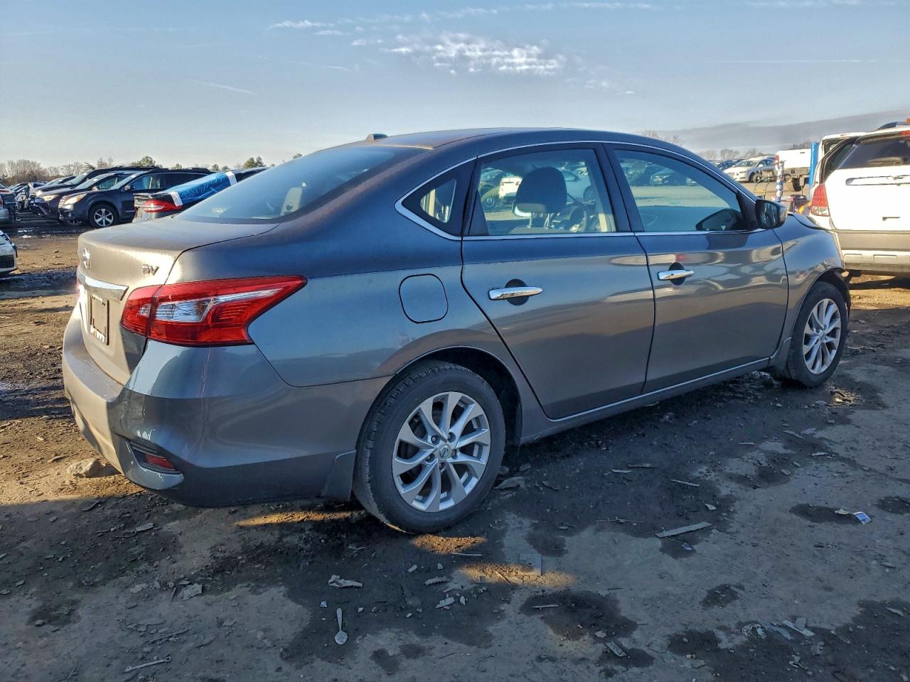 2017 NISSAN SENTRA S photo 5