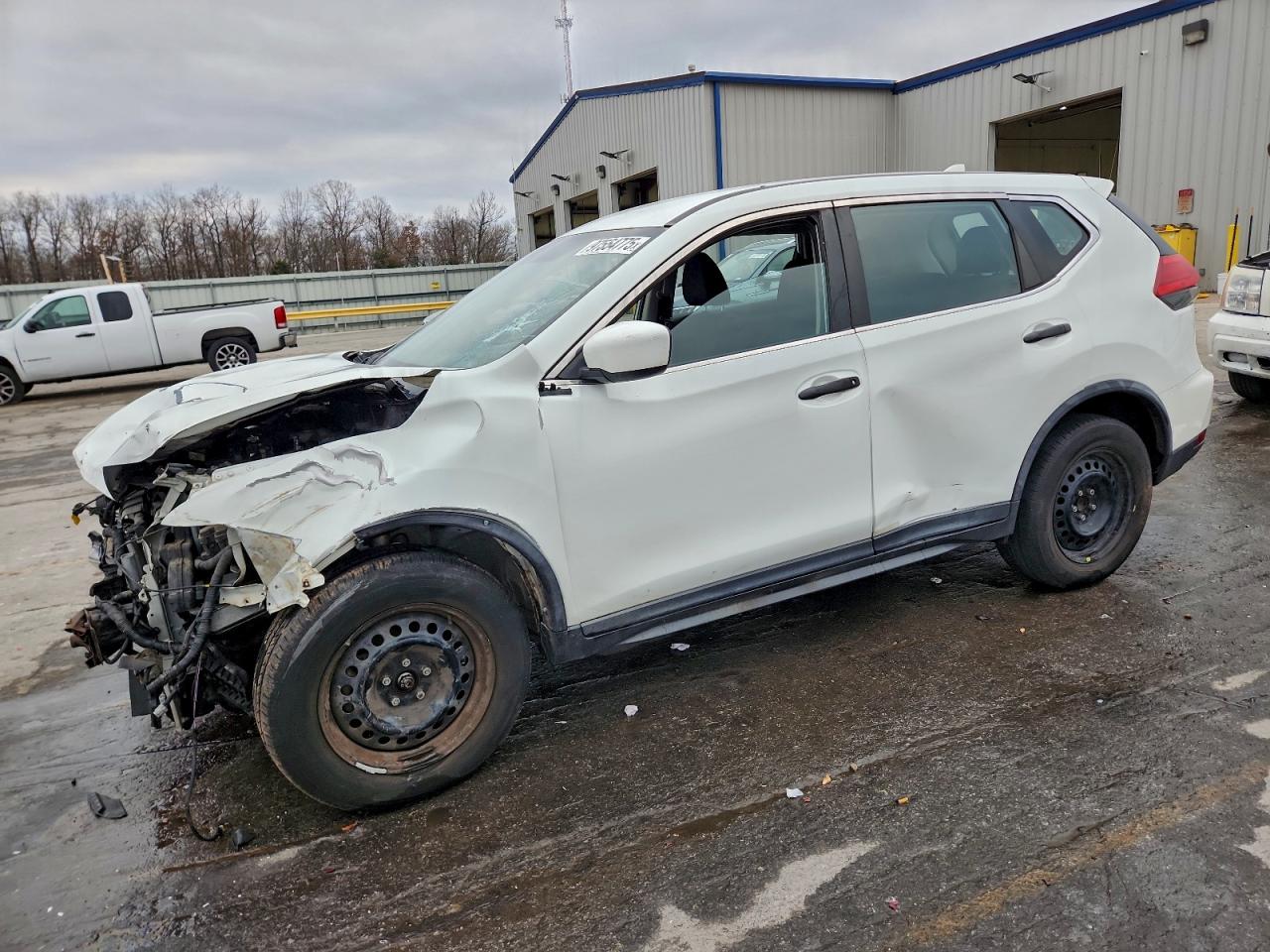 2017 NISSAN ROGUE