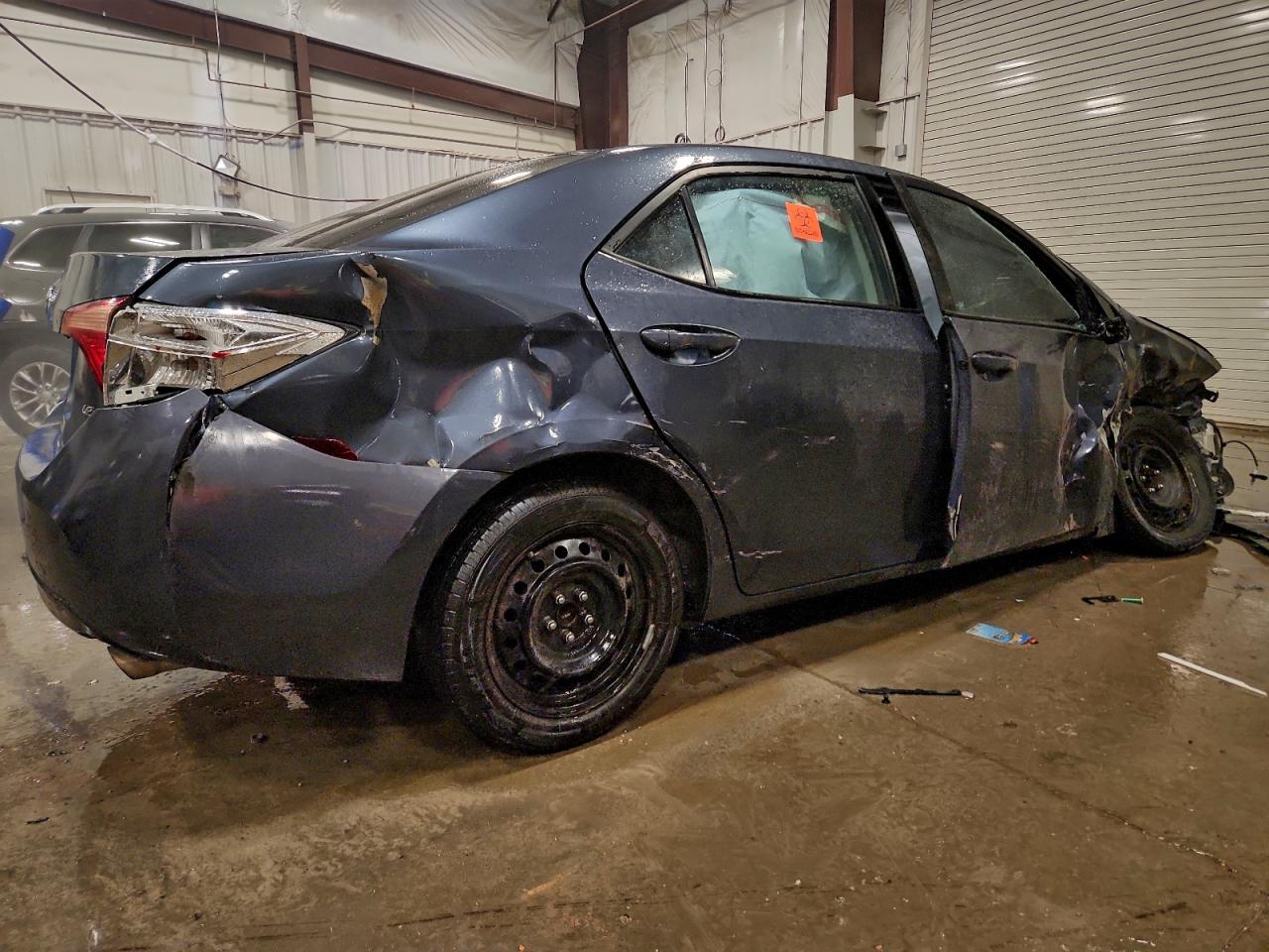 2018 TOYOTA COROLLA L photo 5