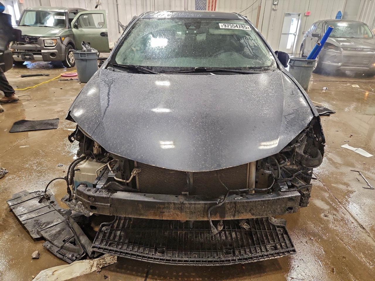 2018 TOYOTA COROLLA L photo 9