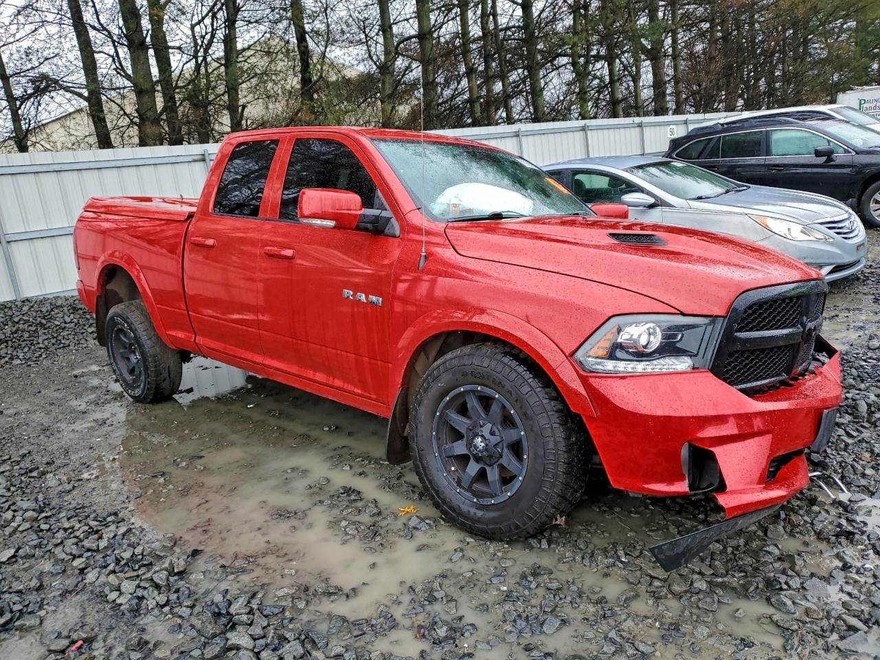 2017 RAM 1500 SPORT photo 7