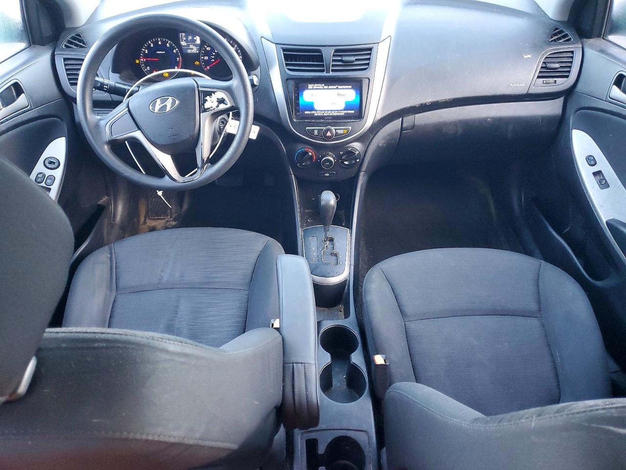 2016 HYUNDAI ACCENT SE photo 15
