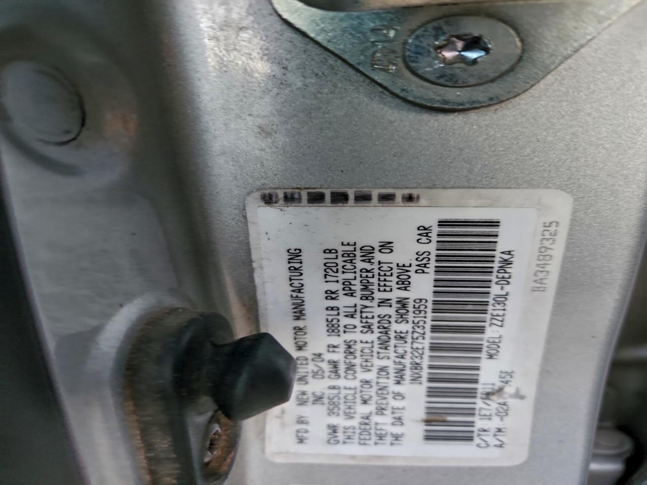 2005 TOYOTA COROLLA CE photo 12