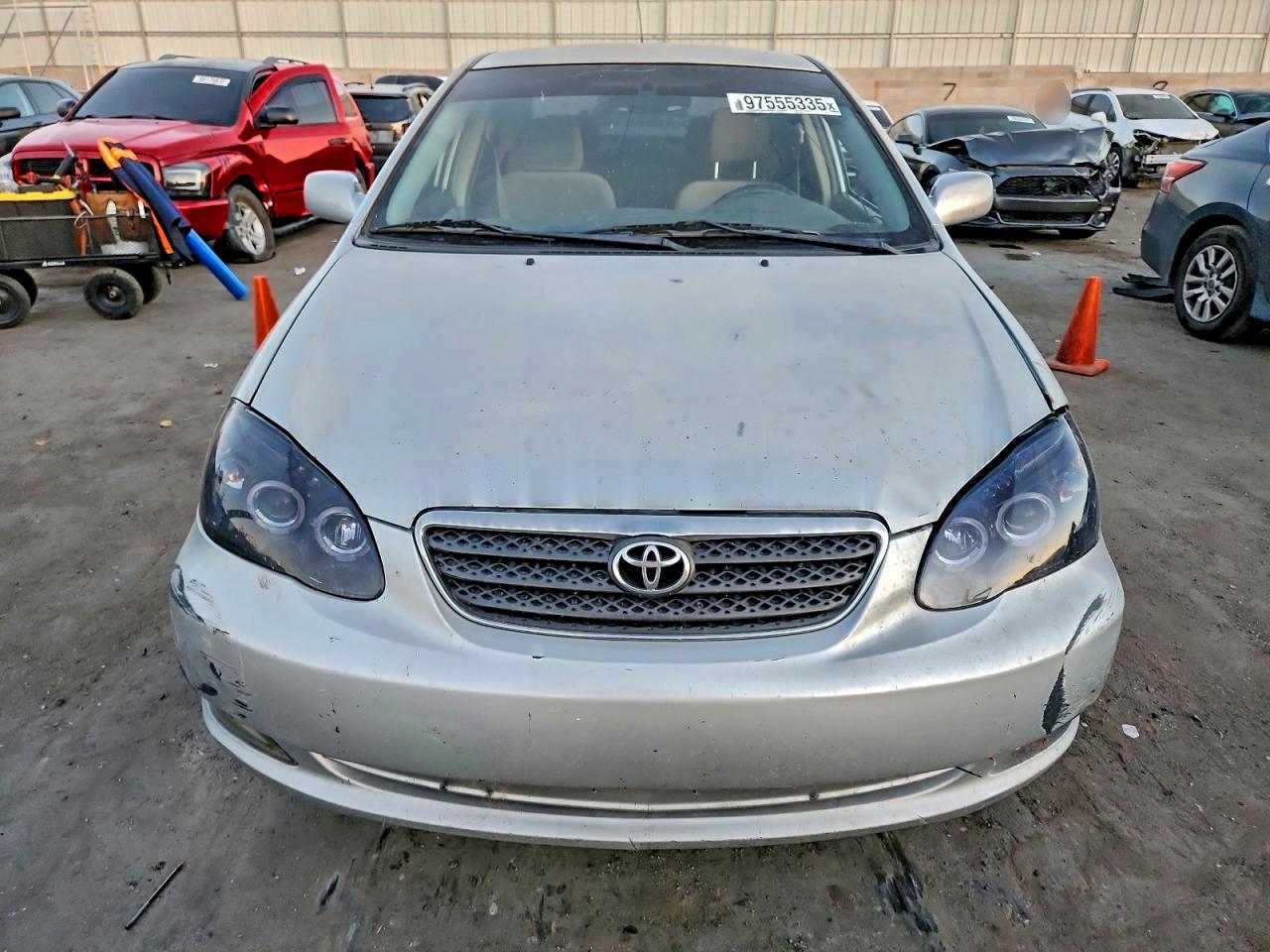 2005 TOYOTA COROLLA CE photo 5