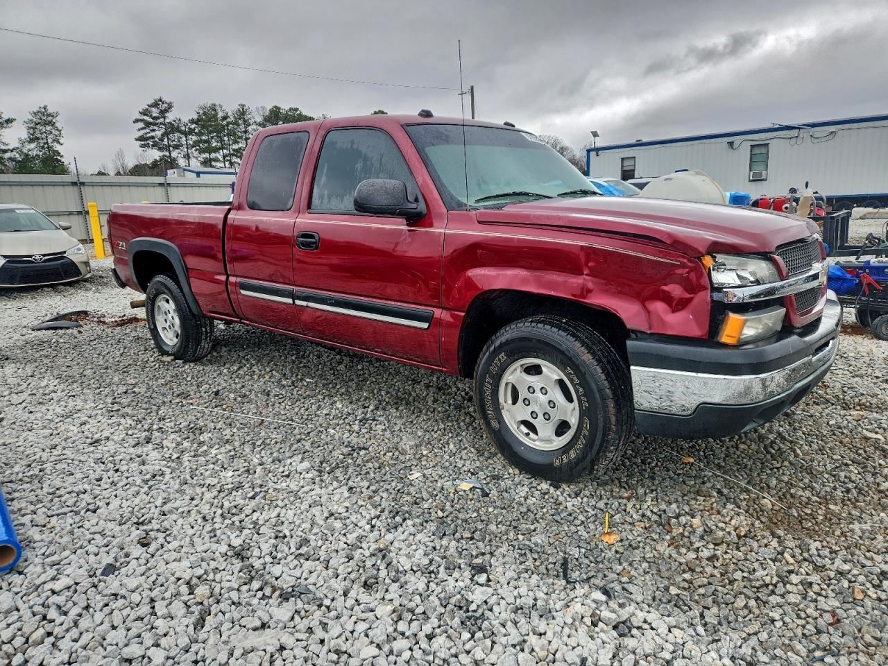 2004 CHEVROLET SILVERADO K1500 photo 4