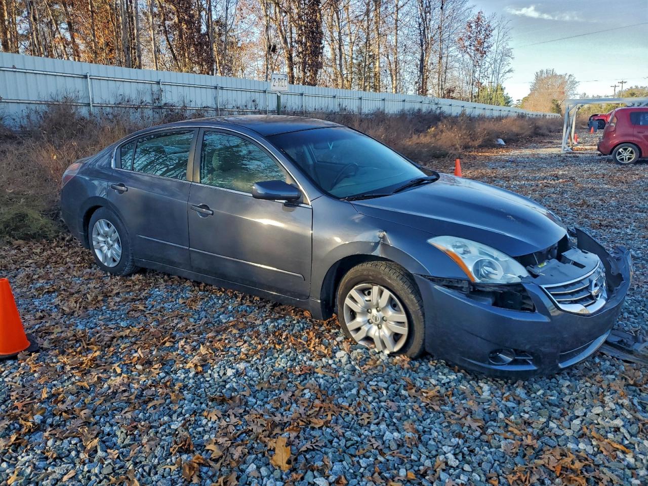 2012 NISSAN ALTIMA BASE photo 4