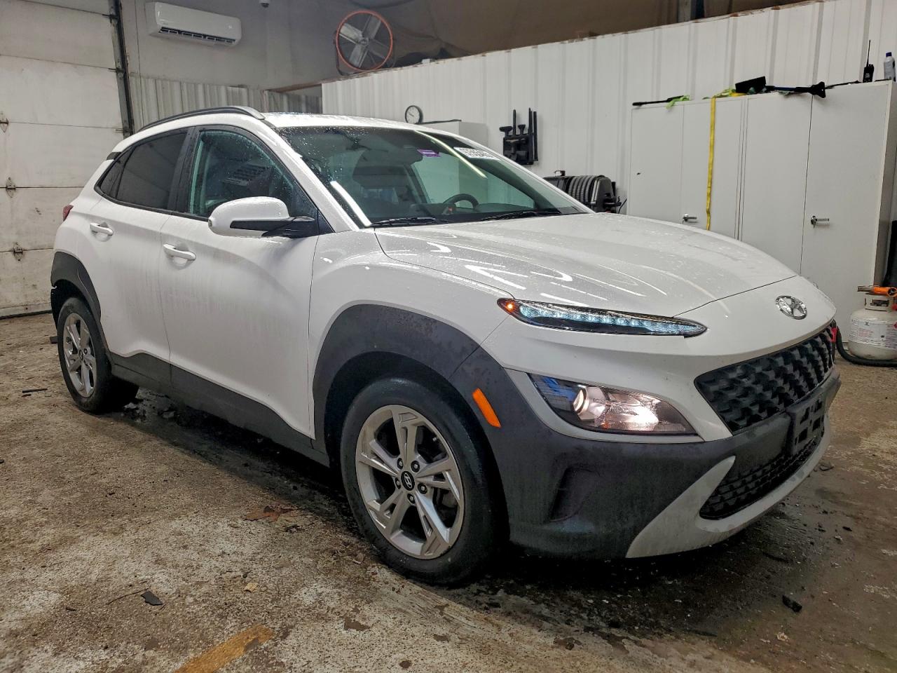 2022 HYUNDAI KONA SEL photo 4