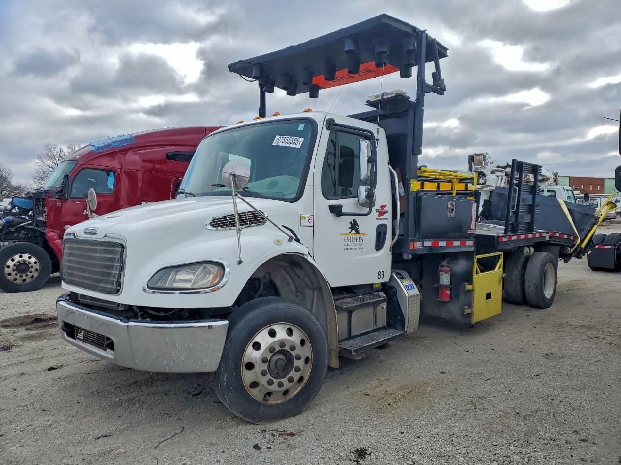 2018 FREIGHTLINER BUSINESS CLASS M2 FLATBED TRUCK photo 2