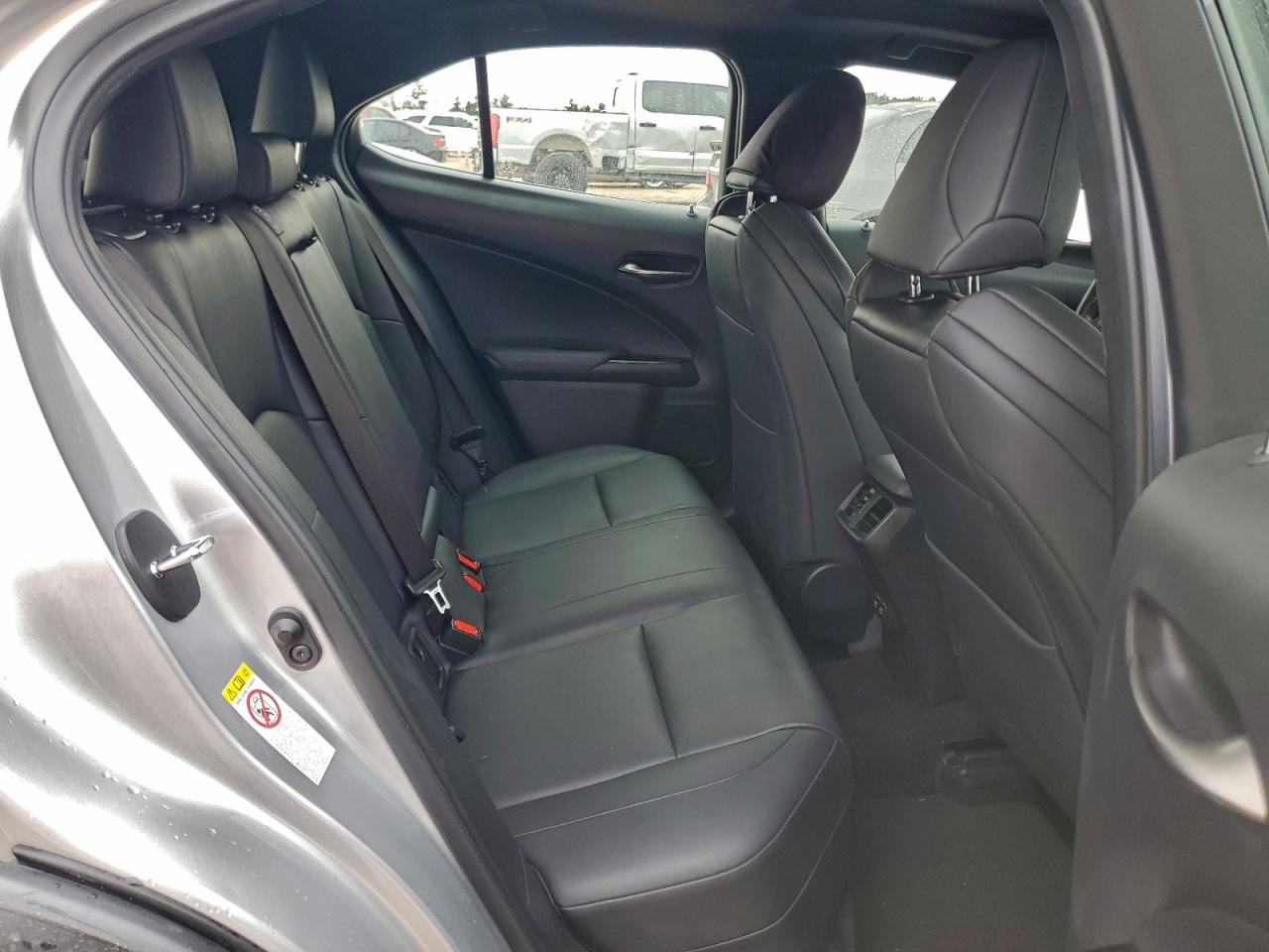 2019 LEXUS UX 200 photo 11