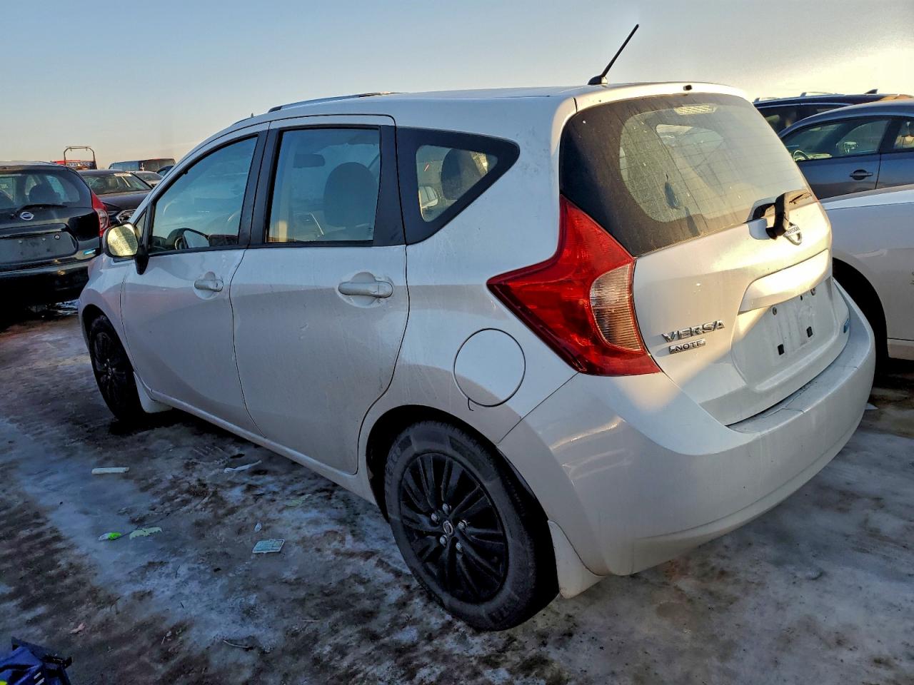2014 NISSAN VERSA NOTE S photo 2