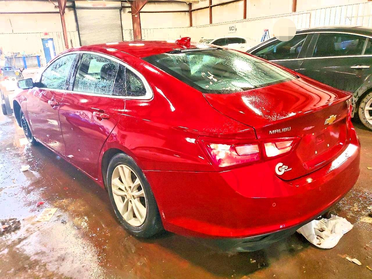 2017 CHEVROLET MALIBU LT photo 2