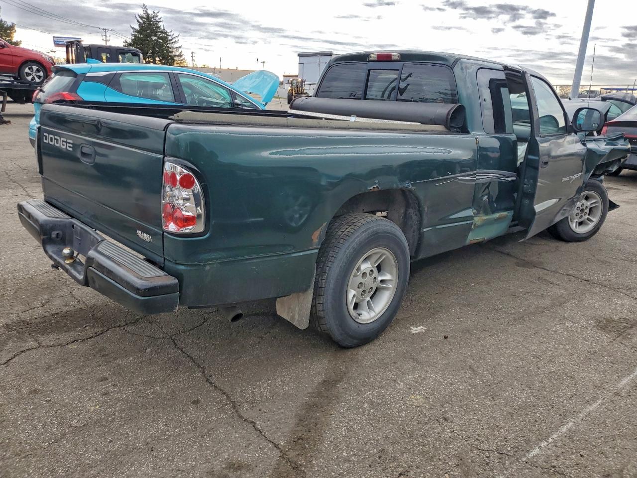 2000 DODGE DAKOTA photo 3