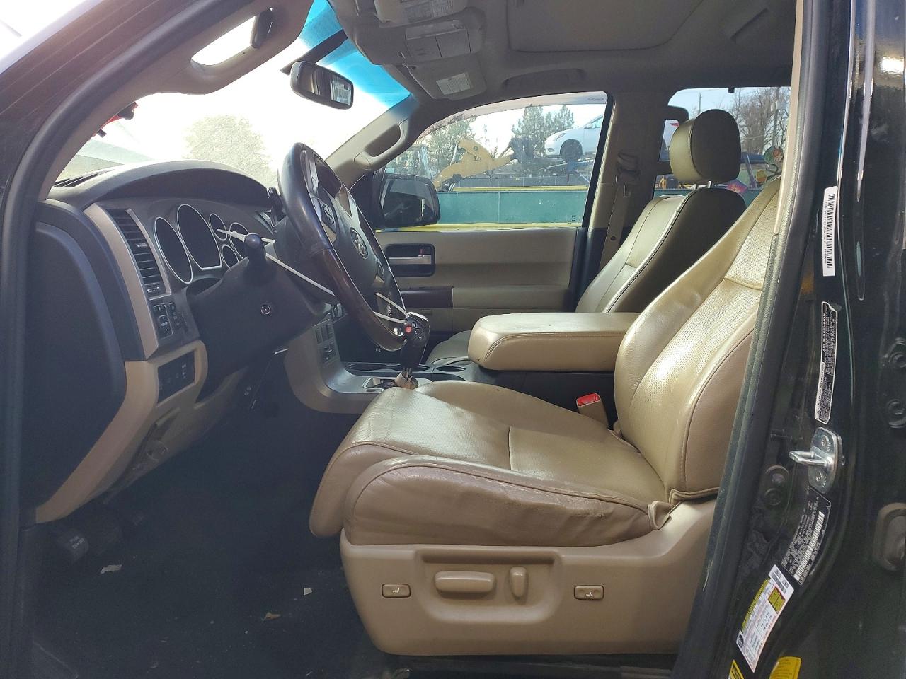 2014 TOYOTA SEQUOIA PLATINUM photo 7