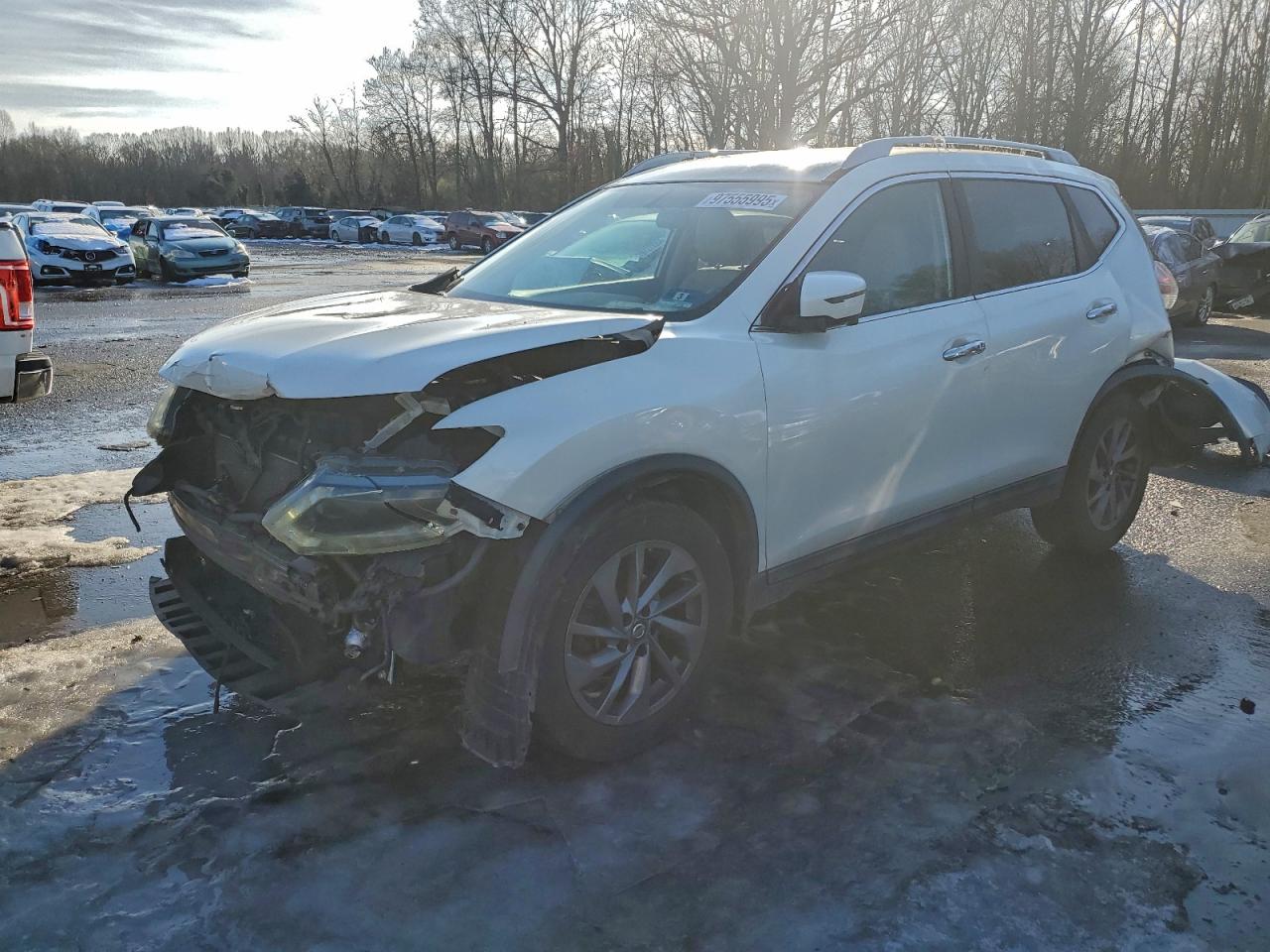 2016 NISSAN ROGUE
