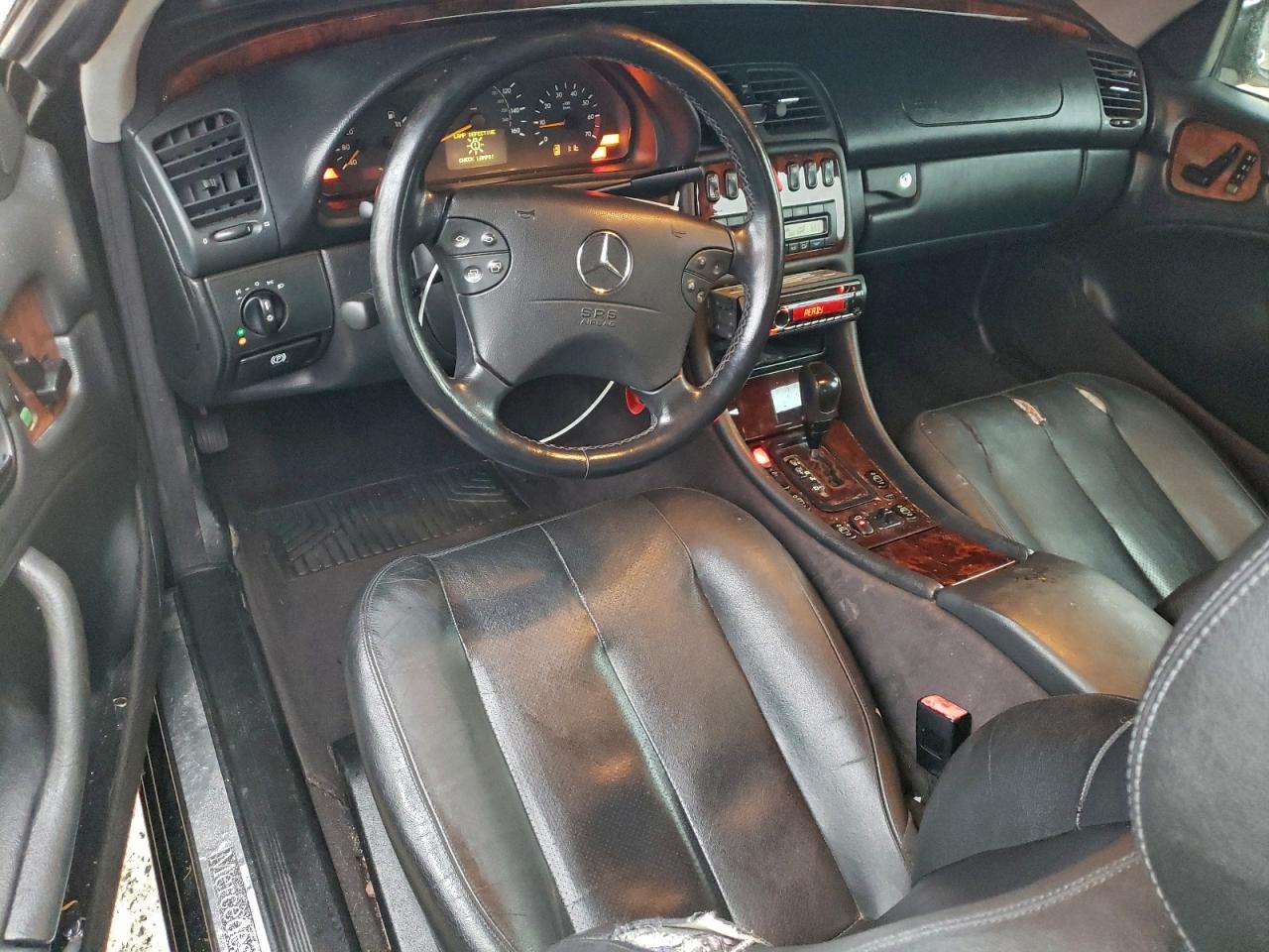 2001 MERCEDES-BENZ CLK 320 photo 8