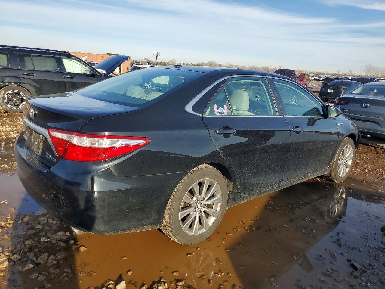 2015 TOYOTA CAMRY HYBRID photo 5