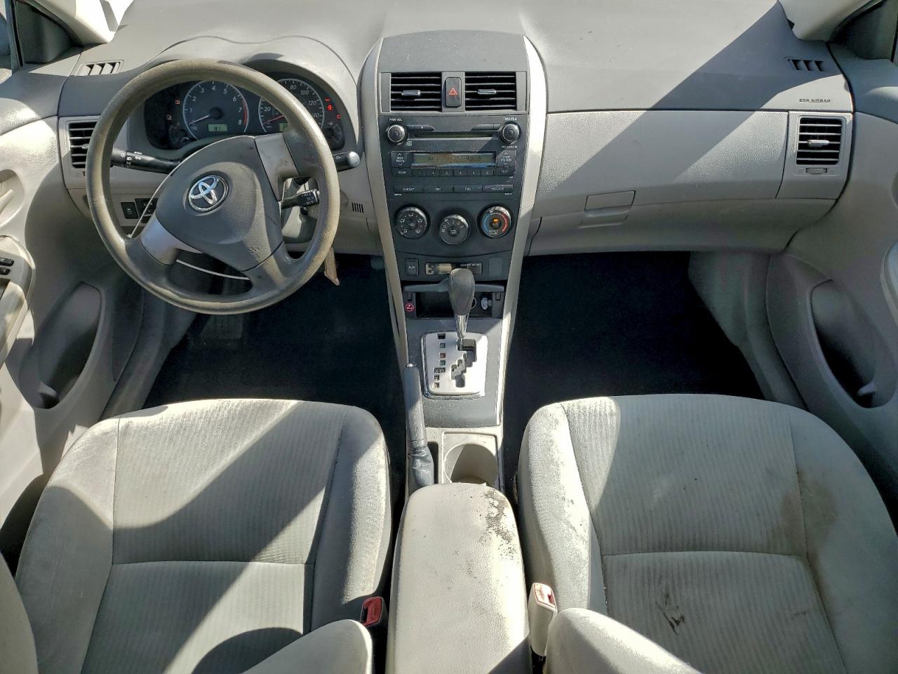 2010 TOYOTA COROLLA BASE photo 15
