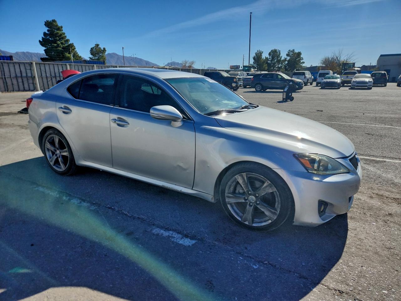 2011 LEXUS IS 250 photo 4