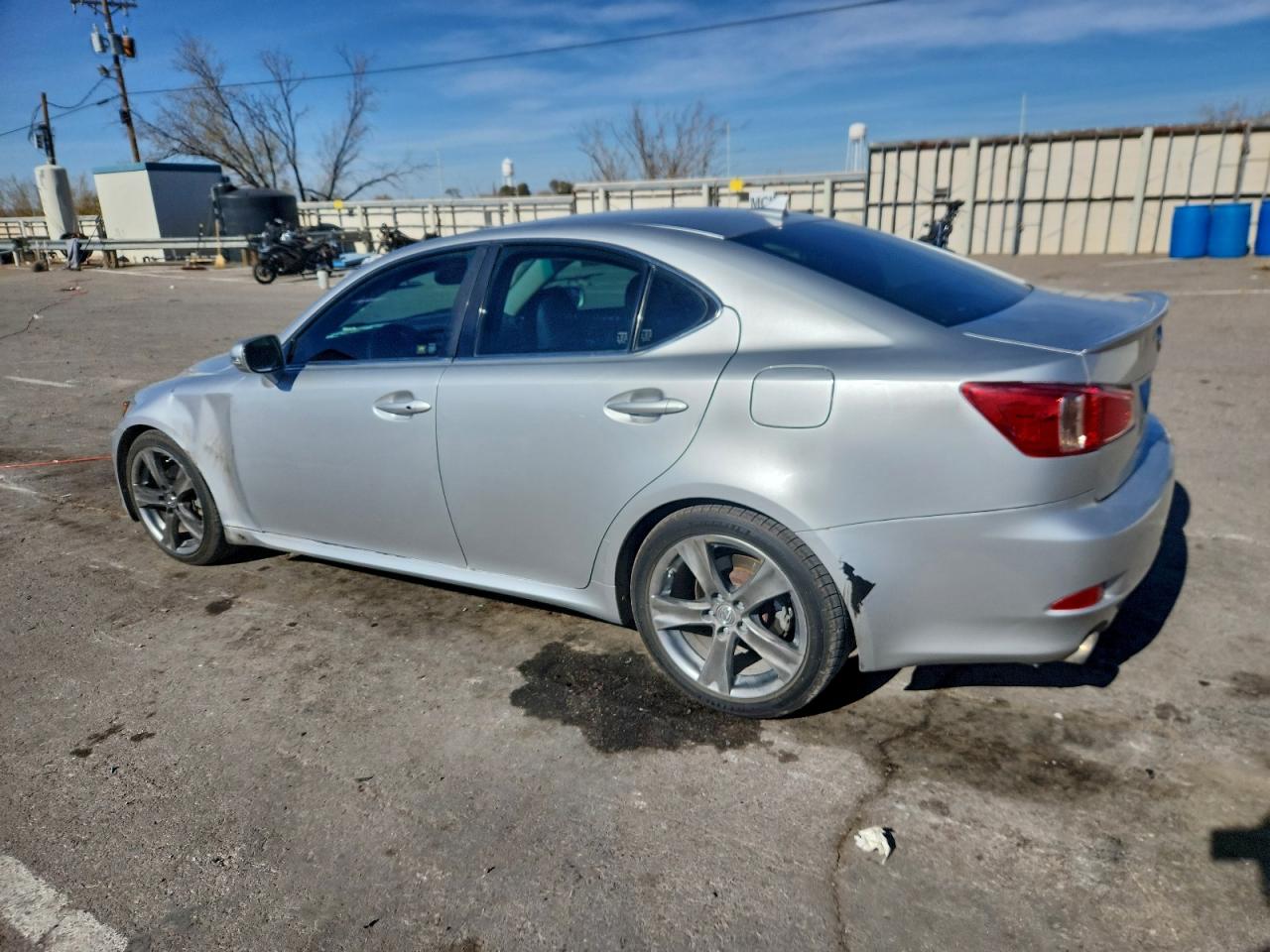2011 LEXUS IS 250 photo 2