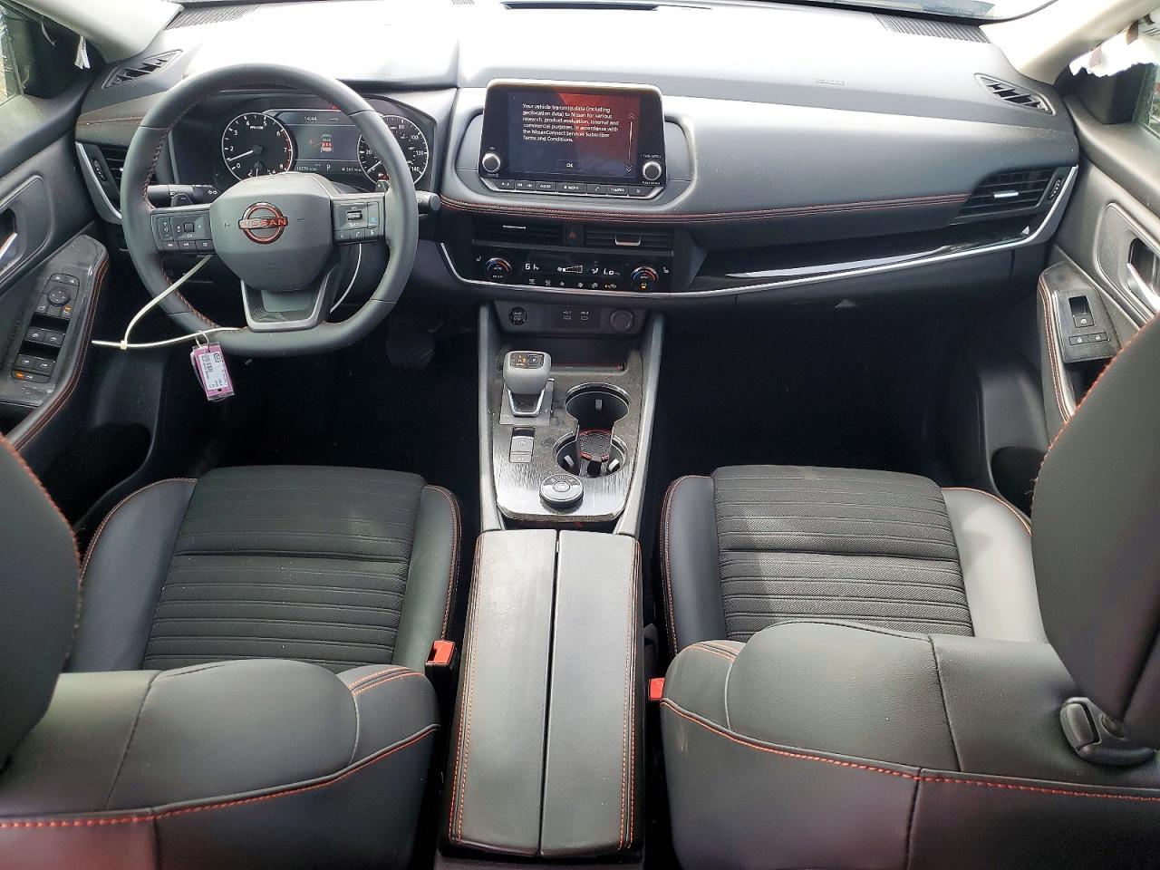 2025 NISSAN ROGUE SV photo 8