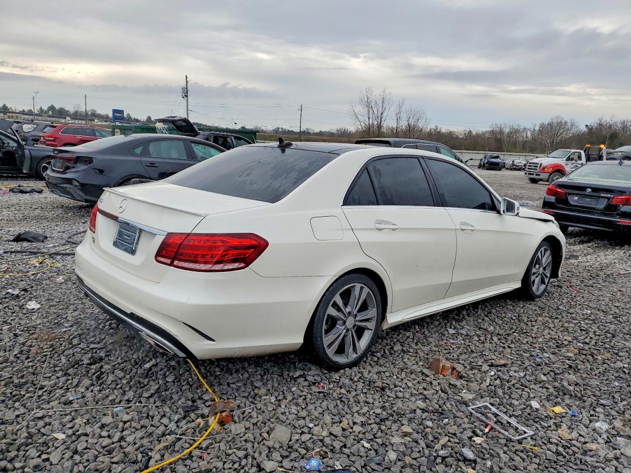 2014 MERCEDES-BENZ E 350 photo 3