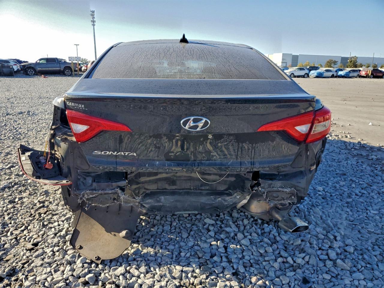 2015 HYUNDAI SONATA photo 11