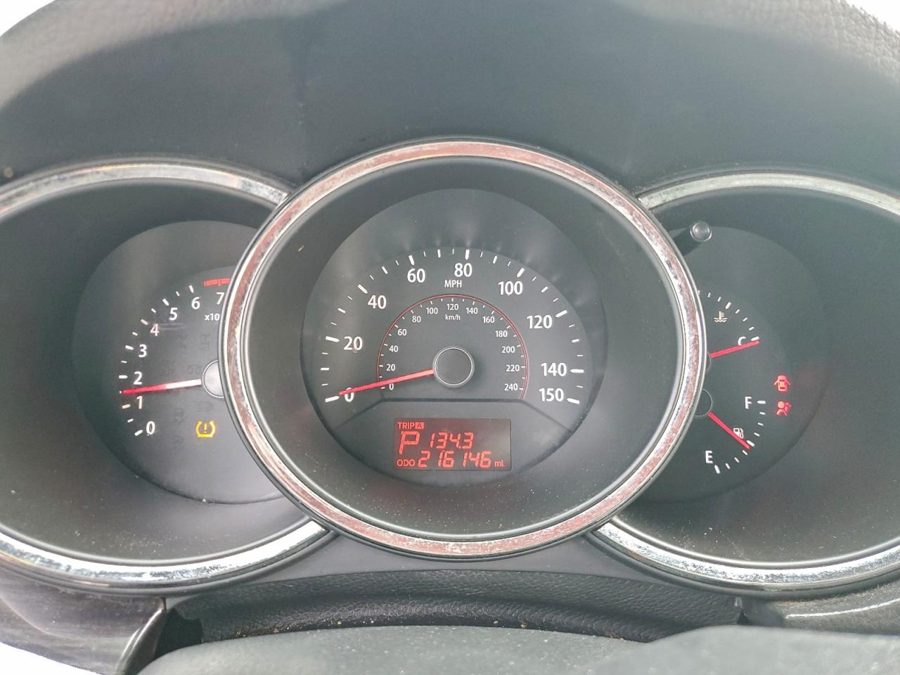 2012 KIA SORENTO BASE photo 17