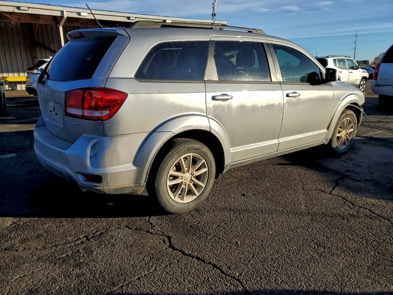 2017 DODGE JOURNEY SXT photo 3
