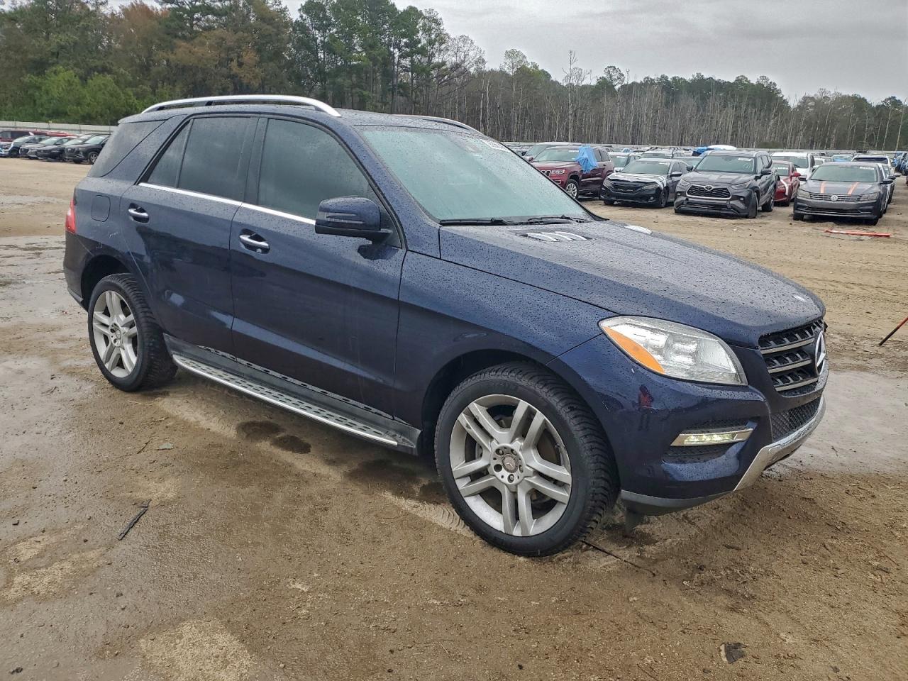 2015 MERCEDES-BENZ ML 350 photo 4
