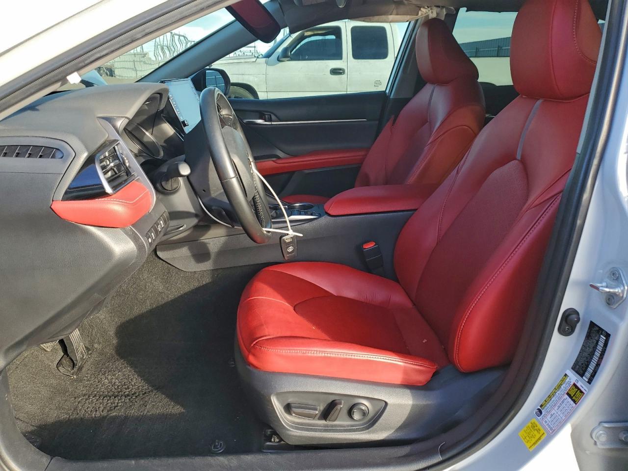 2023 TOYOTA CAMRY XSE photo 13