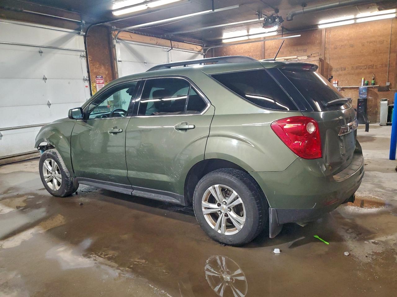 2015 CHEVROLET EQUINOX LT photo 2