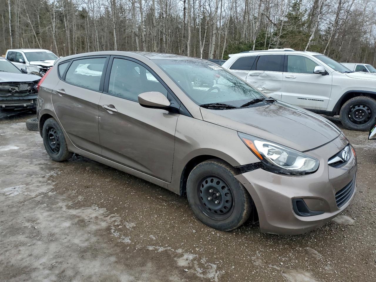 2014 HYUNDAI ACCENT GLS photo 4