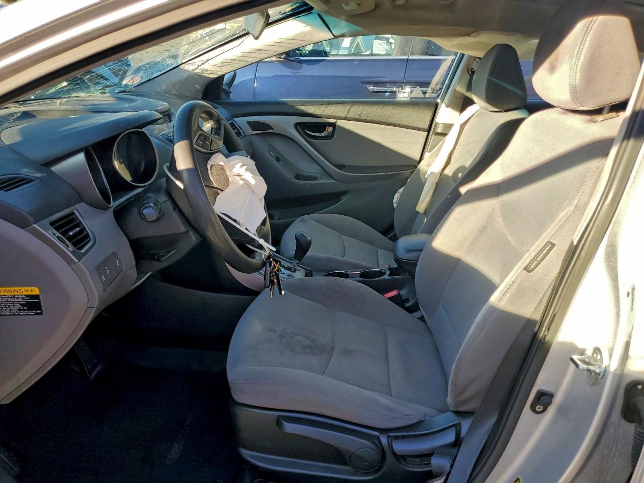 2013 HYUNDAI ELANTRA GLS photo 7