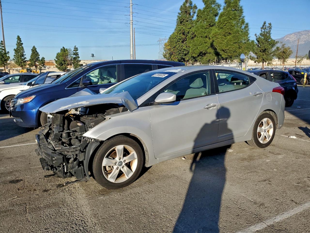 2013 HYUNDAI ELANTRA