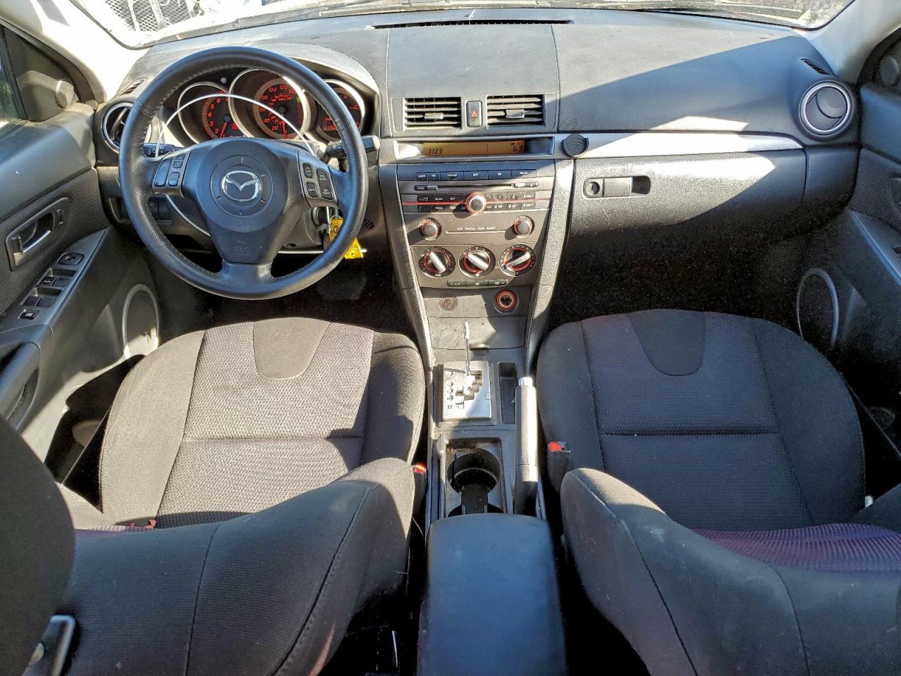 2008 MAZDA 3 S photo 8