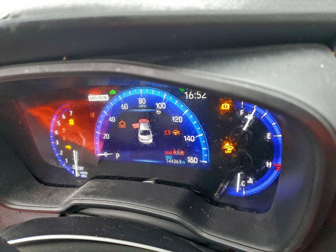 2021 TOYOTA COROLLA LE photo 9