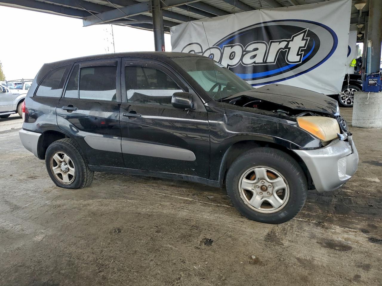 2002 TOYOTA RAV4 photo 4